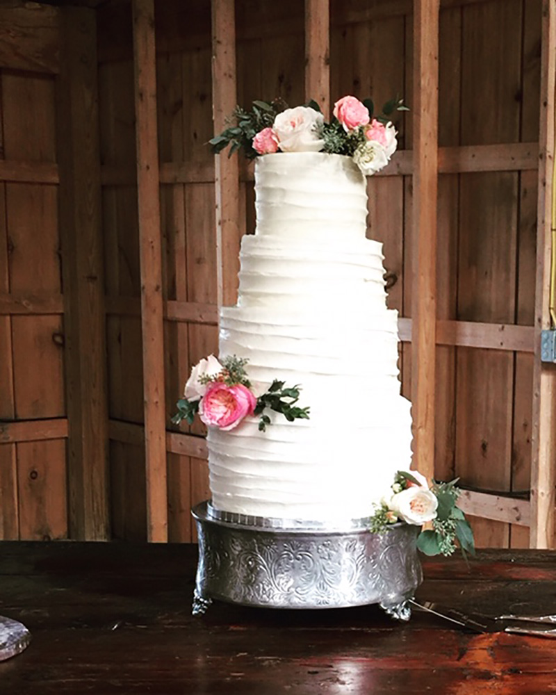 Wedding Dessert Maker | Mill Stream Farm Bakery | My Eastern Shore Wedding Vendor