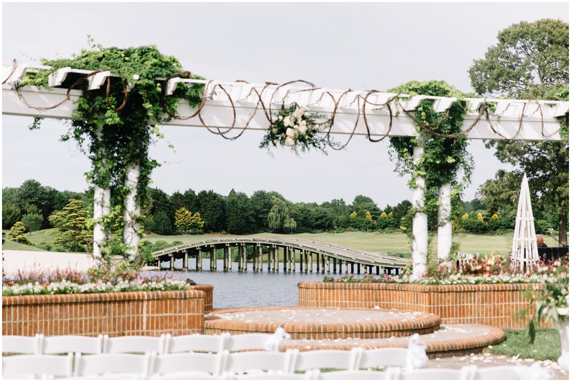 Abundant beauty at Baywood floral arch details | My Eastern Shore Wedding | The Clubhouse at Baywood