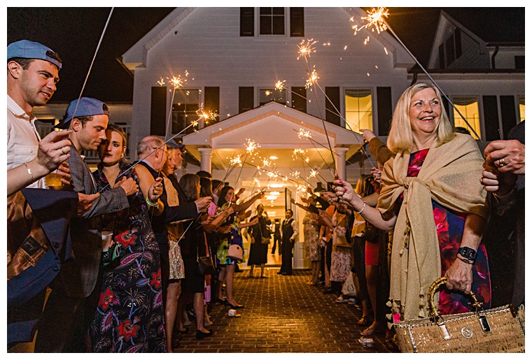The Oaks Waterfront Inn | Laura's Focus Photography | My Eastern Shore Wedding