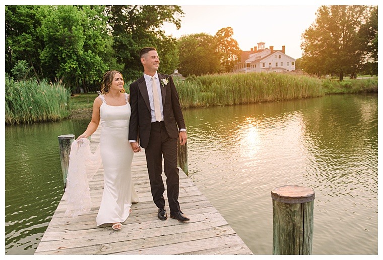 Waterfront Bridal portraits by Laura's Focus Photography | My Eastern Shore Wedding | Eastern Shore Wedding Photography